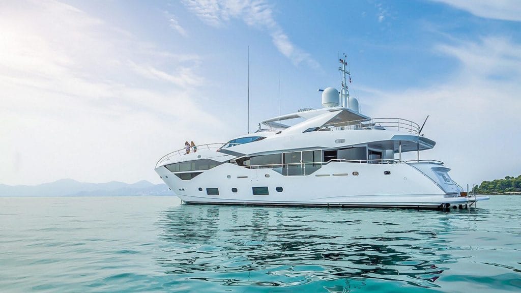 116 ft Sunseeker Legende Yacht Rental Dubai